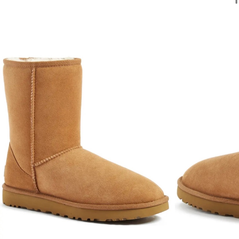 Tan Ugg’s